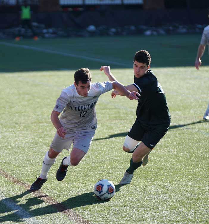 La importancia del coaching deportivo en el desarrollo integral del futbolista